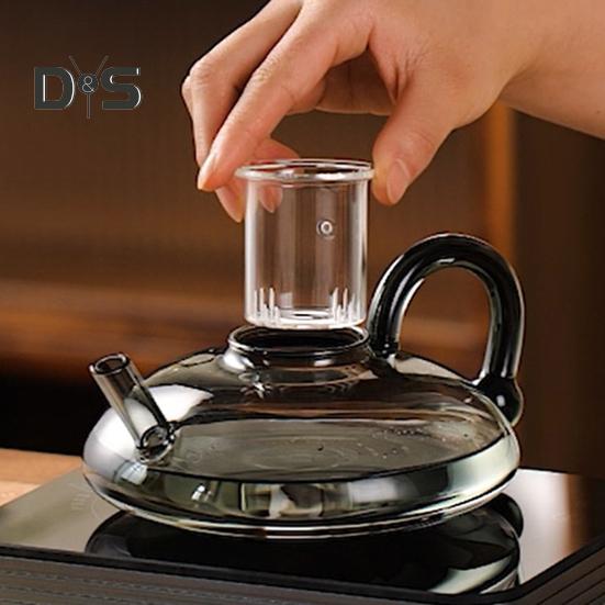 Glass Tea Pot Rat Tail Kettle Large Capacity Teapot with Infusers for Loose Tea 18.5oz High Borosilicate Filtration Teapot