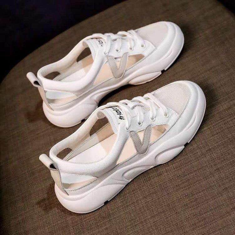 Korean version of fashion breathable little white shoes women's 2024 summer new round head breathable hollow sports shoes casual sandals women