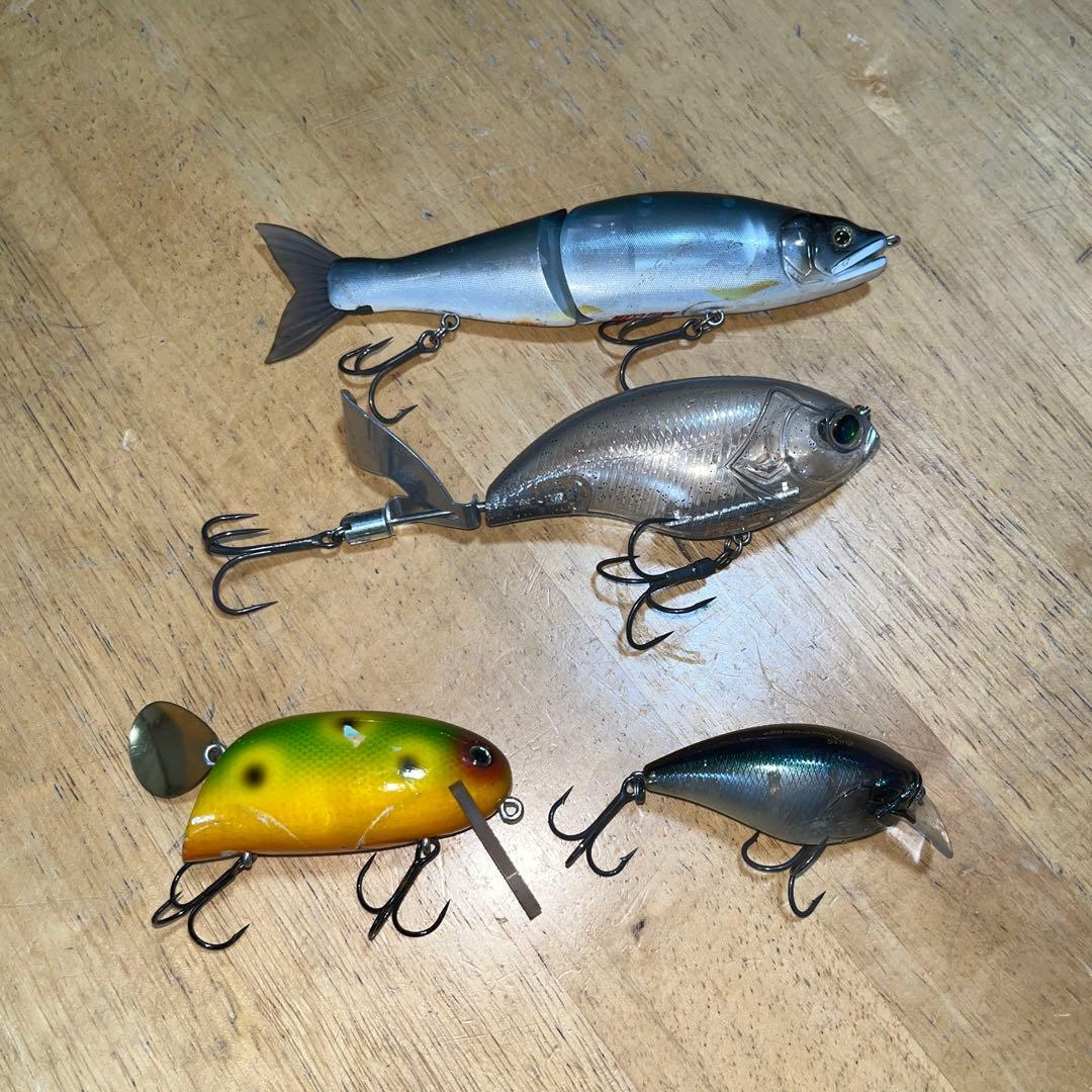 Used Lure 4 piece set big bait crankbait