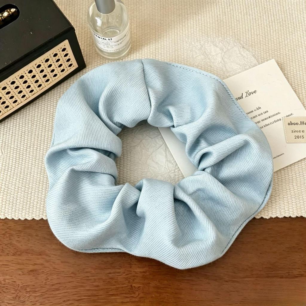 Early Spring 2025 Sea Salt Blue High-End Large Intestine Hair Tie - Brightens Skin, Lazy Style Hair Flower, New Accessory.