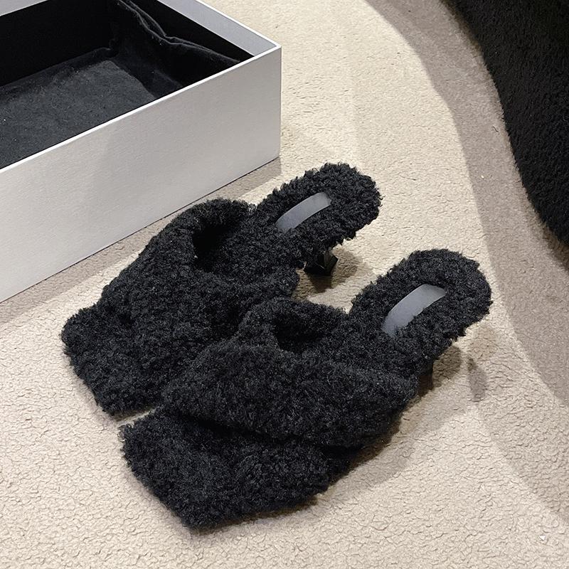 Fashion High Heels Slippers Women Square Toe Heeled Sandals Designer 2025 Summer New Shoes Fur Fashion Party Slingback Woman Flip Flops