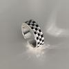Korean Retro Plaid Adjustable Black & White Grid Ring - Trendy Women's Fashion Accessory