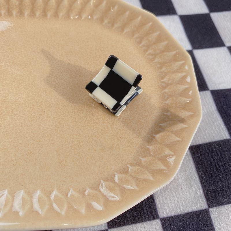 

Корейская заколка-утиный нос в шахматном порядке - модная бесшовная заколка для женщин F494 Square