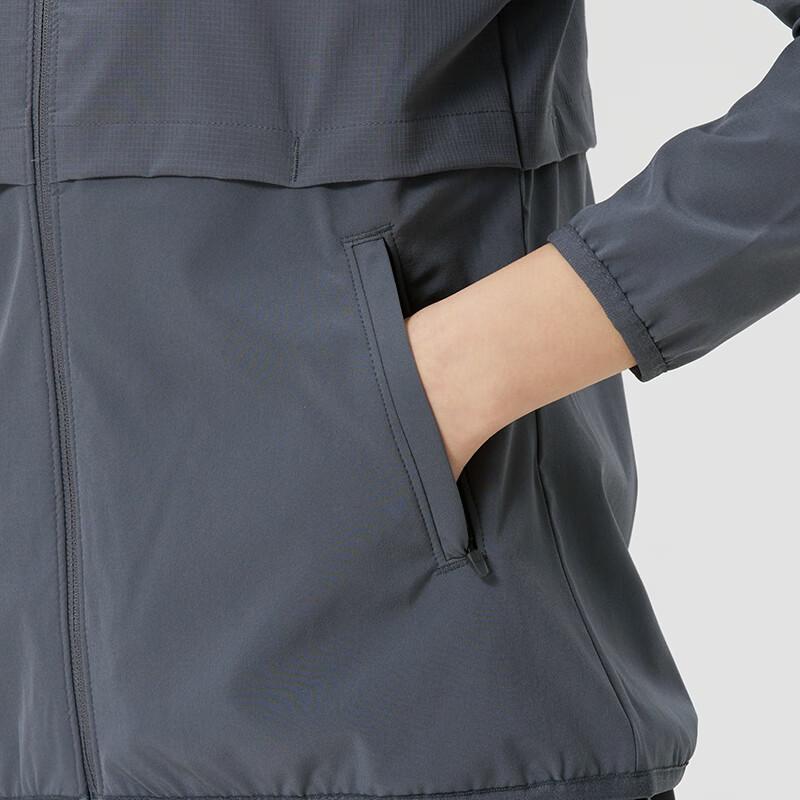 Under Armour Windproof Water-Resistant Fitness Training Woven Hooded Long Sleeve Running Jacket Women Jackets 6009542-025