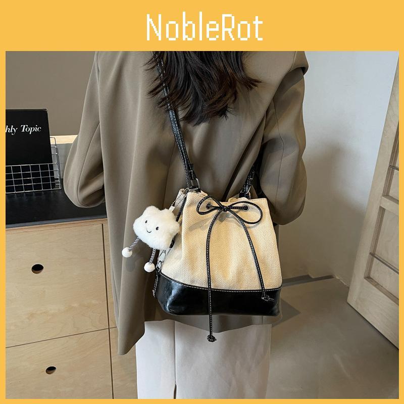 Fashionable Minimalist Shoulder Bag Versatile Large Capacity Bucket Bag For Summer
