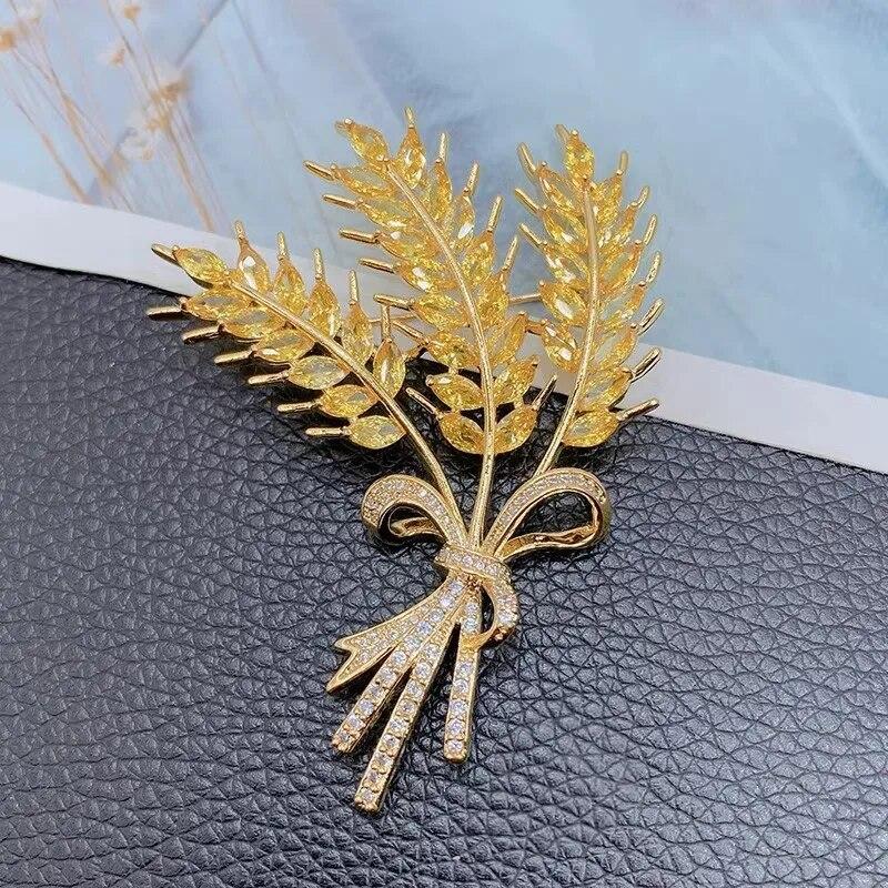 Luxury Golden Wheat Metal Brooch for Women Suit Sweater Stylish Lapel Pins Exquisite Rhinestones Jewelry Accessories Couple Gift