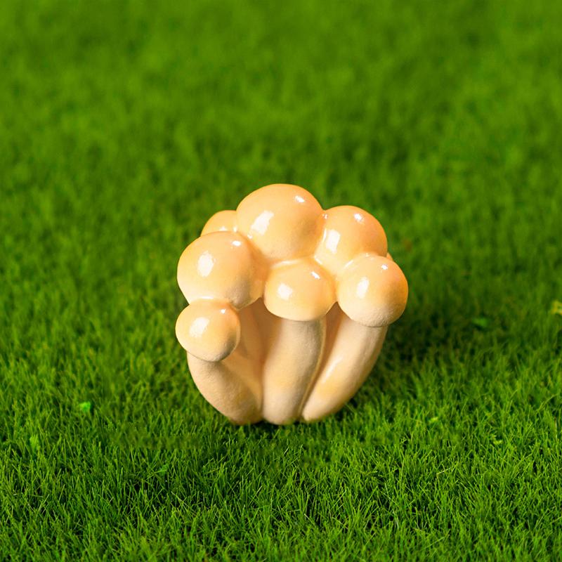 10pcs Mini Ornaments DIY Resin Mushroom Ornaments Cute Simulation Mushroom Black Fungus 11 Styles