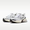 Nike V2K Run Bianco Summit Argento Metallizzato (Da donna)