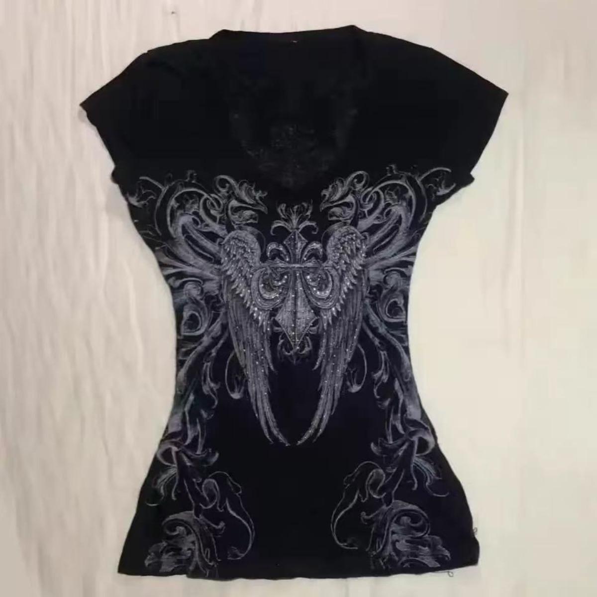 

TrendHub Одежда Y2k Панк Укороченный Топ Эстетика Горячая Девушка Гранж 90-е Харадзюку V-образный Вырез Уличная Одежда Короткий Рукав Готский Узкий Футболка Скрещенная Графика S