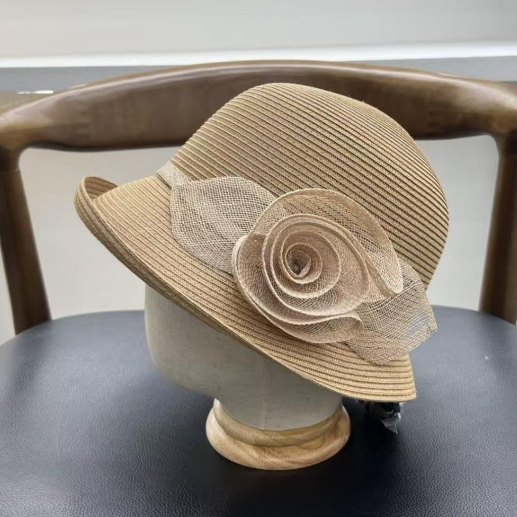 High-quality French Retro Elegant Top Hat Women's Summer Travel Atmosphere Qianjin Style Straw Hat Temperament Small Brim Basin Hat