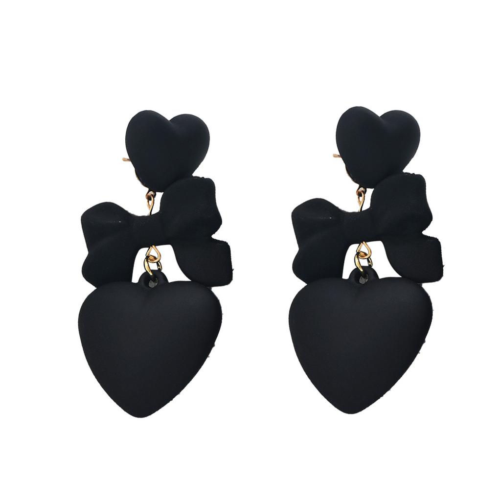 2025 New Style Women's Earrings Niche Black Love Design Versatile High-end Stud Earrings Women's Fashion