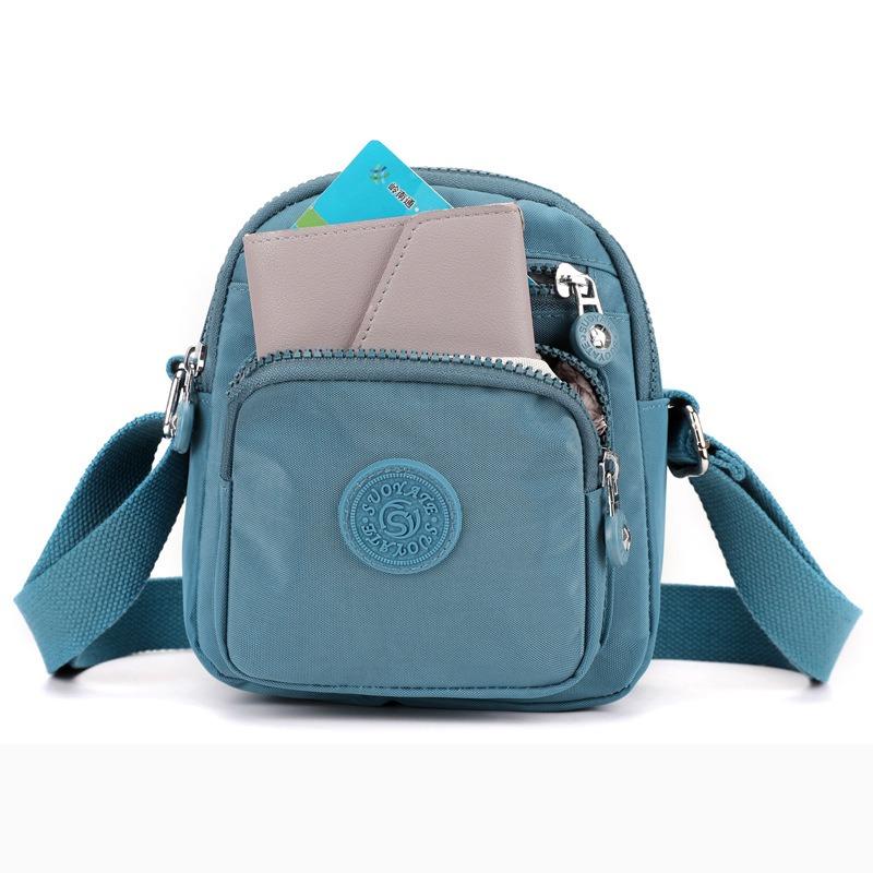 Nuova borsa quadrata piccola da donna leggera in tessuto di nylon idrorepellente borsa a tracolla casual per lo shopping borsa a tracolla versatile da viaggio