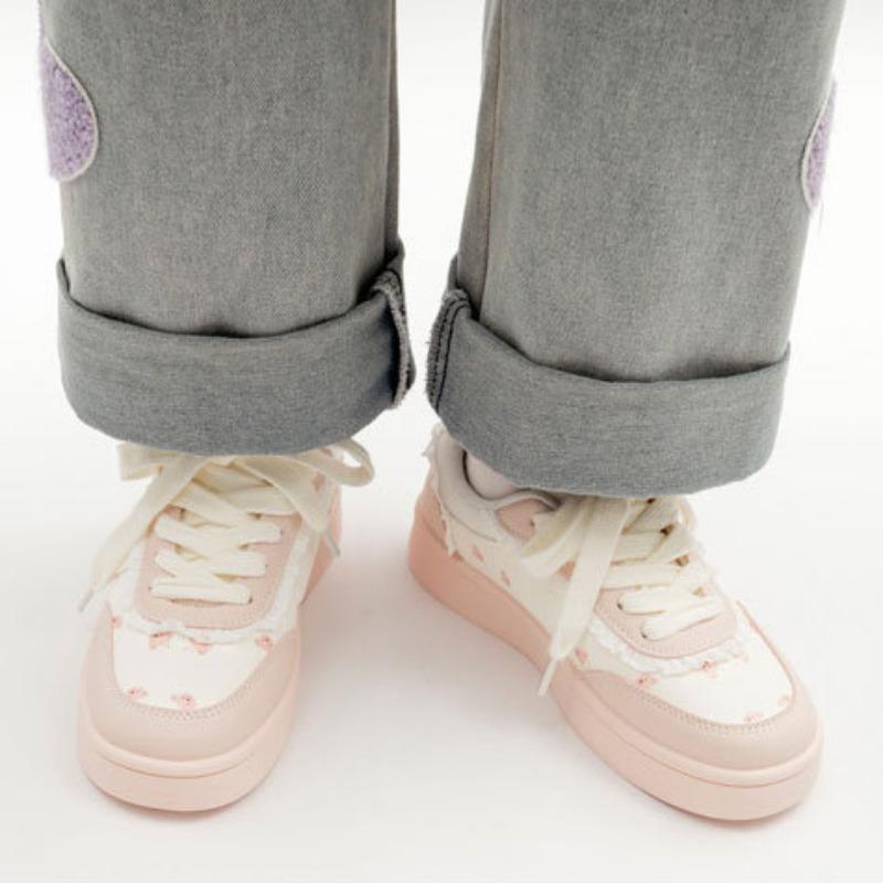 Fashionable and high-value white shoes thick-soled women's shoes student sports shoes versatile casual shoes lightweight sneakers