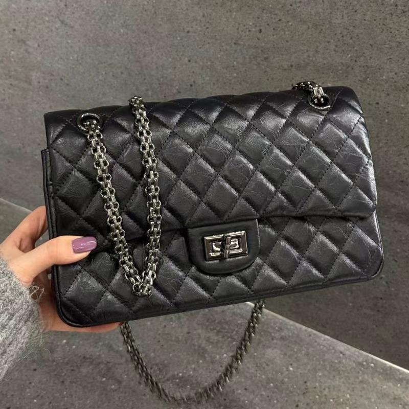 Rhombus chain leather women's bag personalized burst pattern first layer cowhide high-end commuting shoulder messenger bag