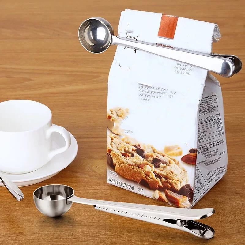 2-In-1 Stainless Steel Coffee Measuring Coffee Scoop Multifunctional Food Sealing Clip Tea Milk Powder Scoop Coffee Accessories