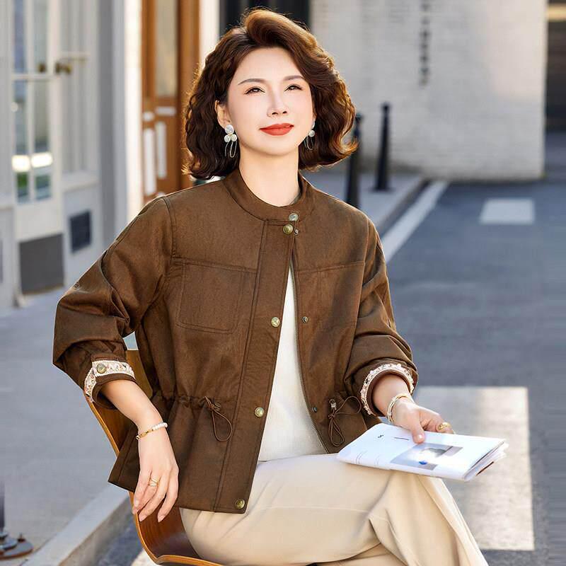 

Stylish Waist-Cinching Spring Jacket for Petite Middle-Aged Women: Flattering Design for a Youthful Look L [60-70 kg] светло-коричневого