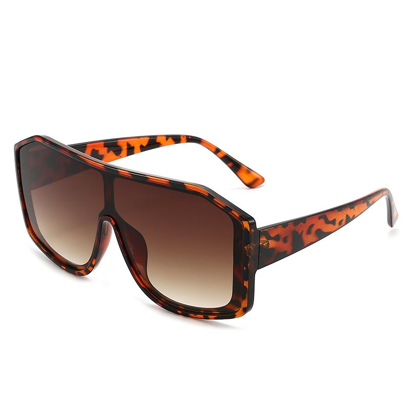 New Style Large-frame One-piece Sunglasses For Fashionable Street Photography Trendy Sunglasses With an Instagram Vibe For Women