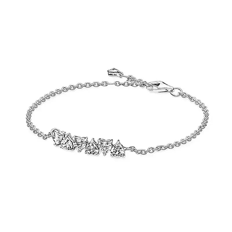 Bracelet en Argent Sterling 925 Zirconium Bleu en Forme de Cœur: Un cadeau luxueux pour les femmes en ce jour spécial