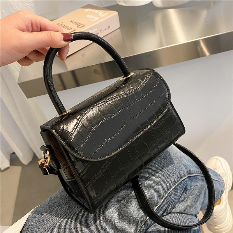 Geantă de crocodil cu textură Rețea pentru femei Tendință roșie Versiune coreeană a tot Geantă de mână cu un singur umăr.