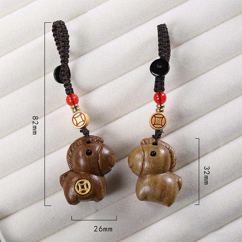 Creative Sandalwood Zodiac Horse Keychain Pendant Mobile Phone Hanging Decor Cute Wooden Artifacts Small Ornament Couple Gifts