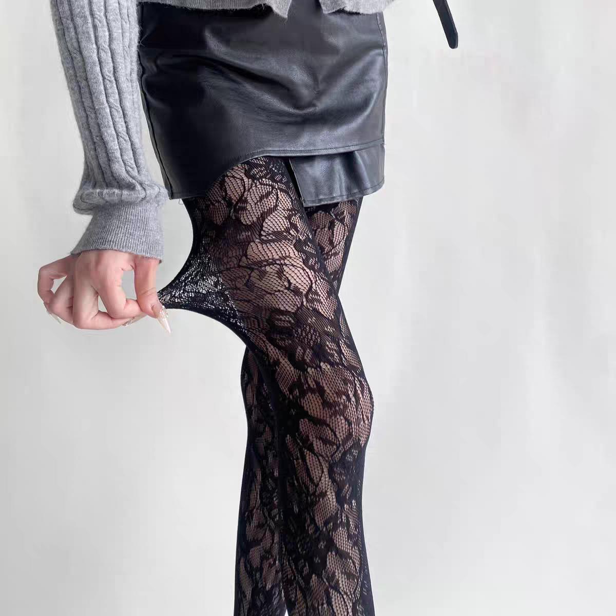 

1 Pc Valentine S Day Women S Floral Pattern Fishnet Pantyhose Sheer Cutout Jacquard Mesh Stockings Sweet Cool E-Girl Style Thin One Size