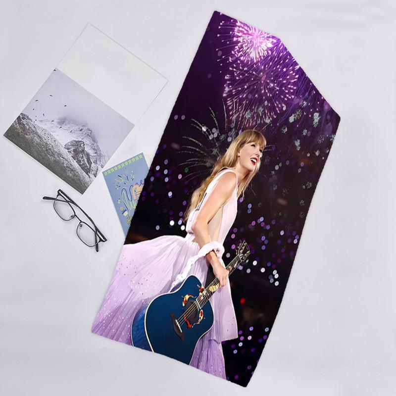 1pc Taylor Swift2 Beach Towel, Beach and Seaside Swimming Pool Equipment, Fashion Pattern, Rectangular, Travel Essentials