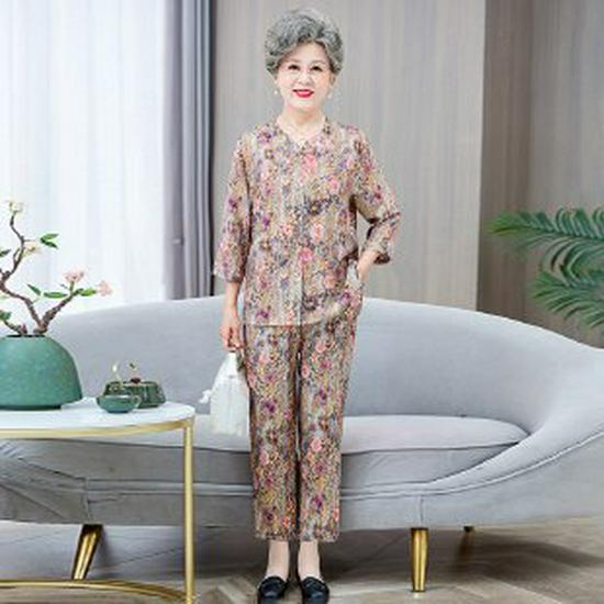 Elder Women's 2-Piece Suit: 3/4 Sleeve Homewear Set, Loose & Lightweight