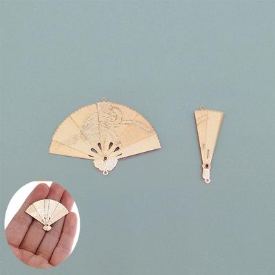 Miniature Metal Carving Dollhouse Furniture Decoration Fan Model Toy Doll Home Decor Accessories 1:12 Dollhouse 1Pc