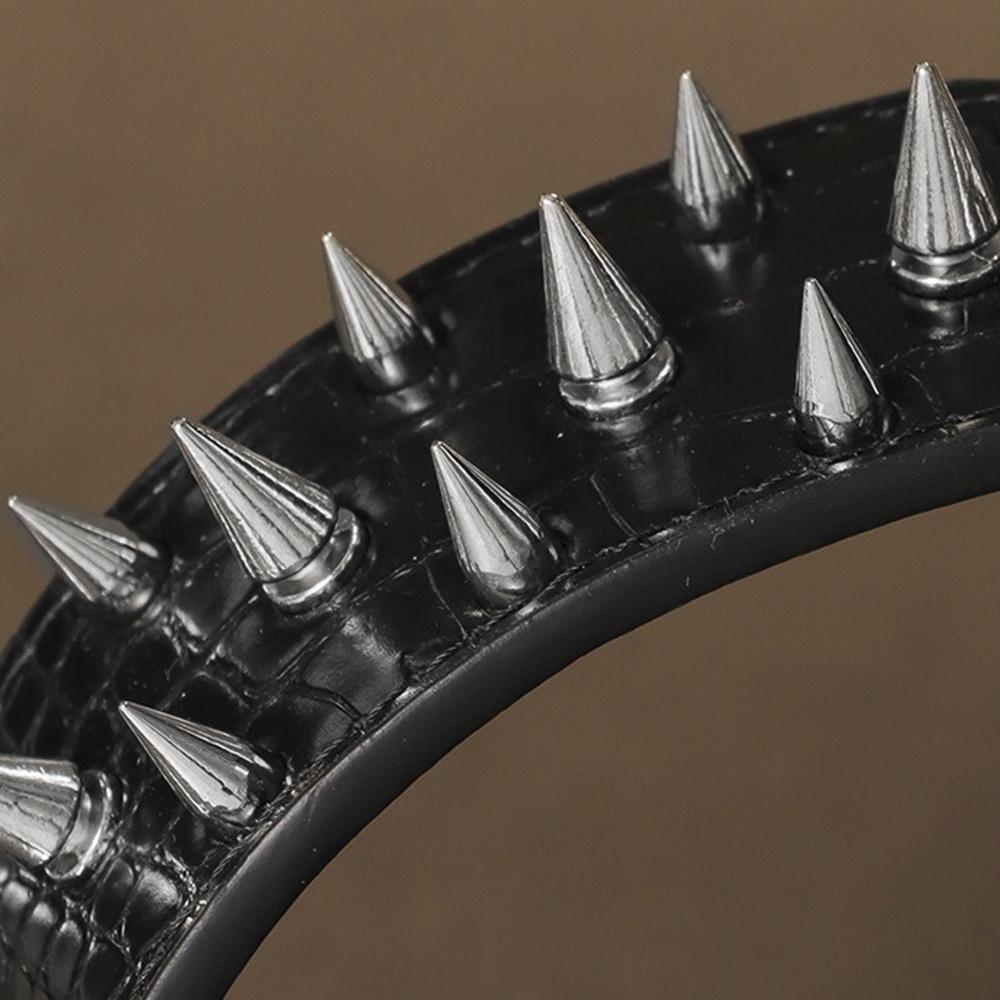 Width 2 Inch Anti-bite Spiked Dog Collars Adjustable PU Leather Necklace Heavy Duty Sharp Rivets Pet Collar Outdoor Dog Walking