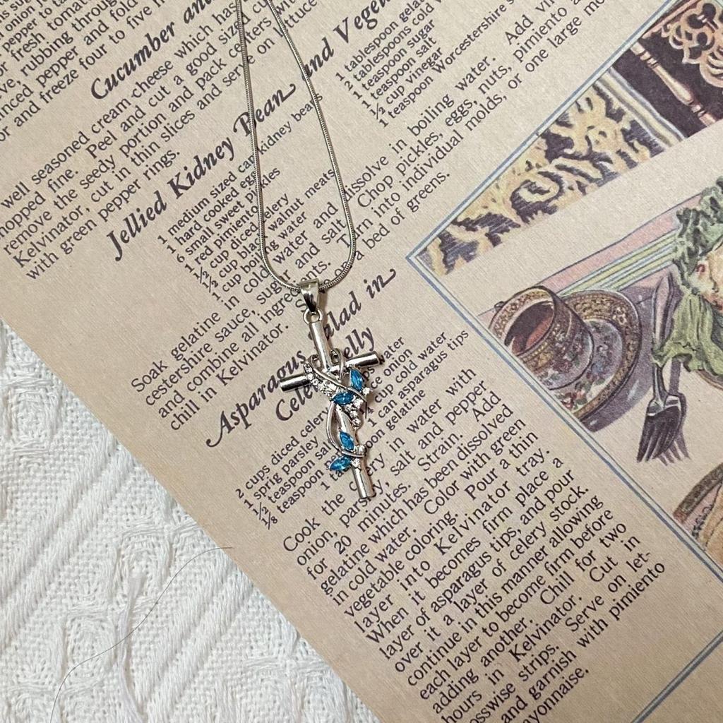 European and American cross-border y2k babes butterfly leather collar punk rock choker collarbone chain necklace foreign trade jewelry