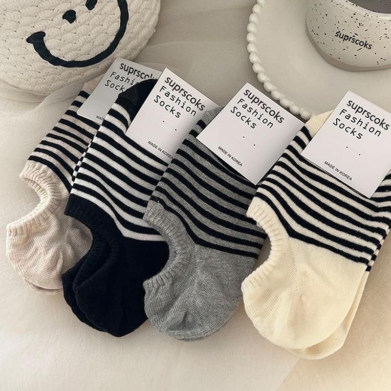 Gestreifte unsichtbare Socken schlicht und vielseitig College gekämmte Baumwolle Silikon Anti-Rutsch Ferse Damen Bootssocken