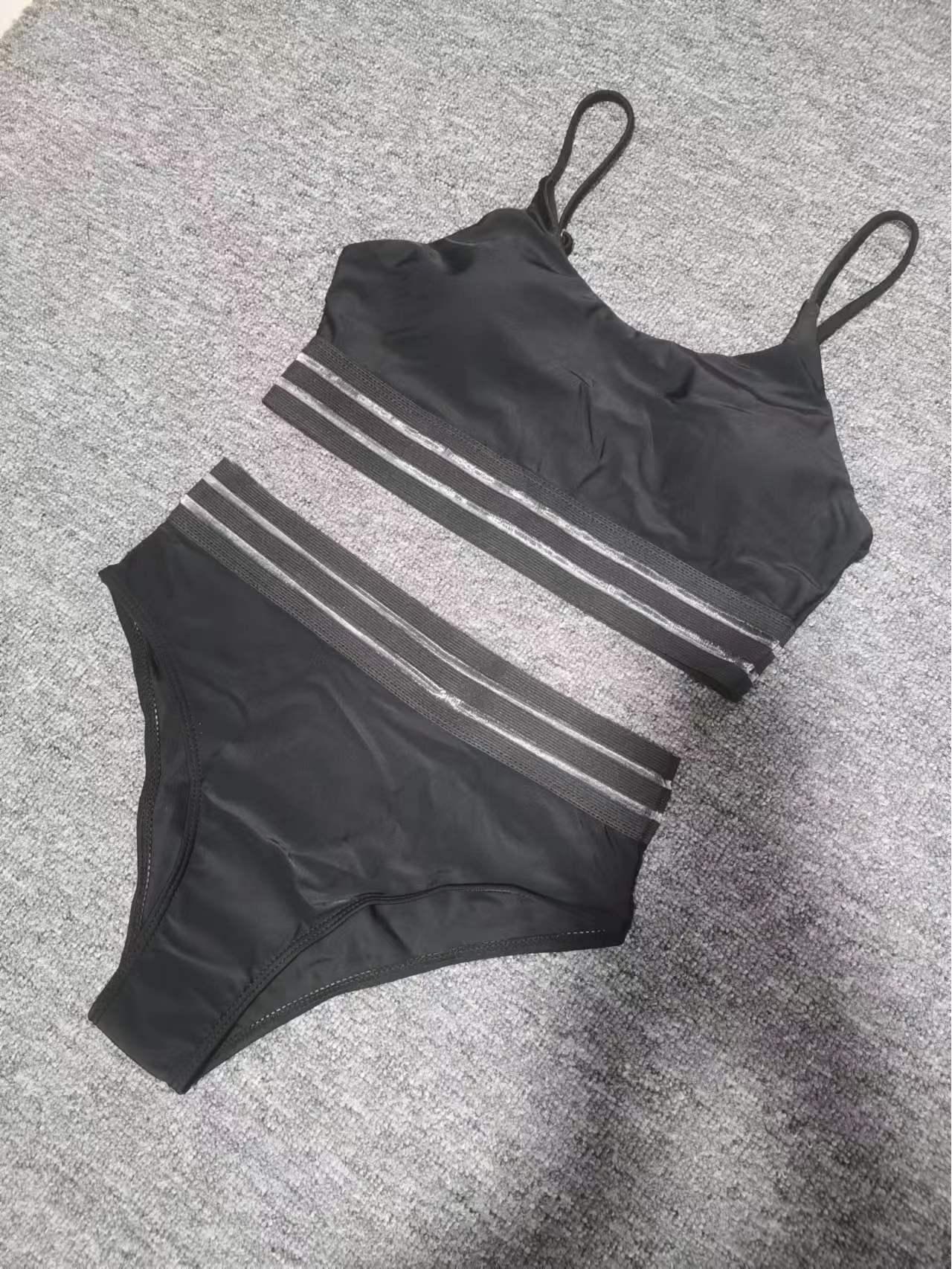 

2024 Европейский и Американский Сексуальный Однотонный Треугольный Купальник-Бикини из Трех Частей для Женщин S чёрный