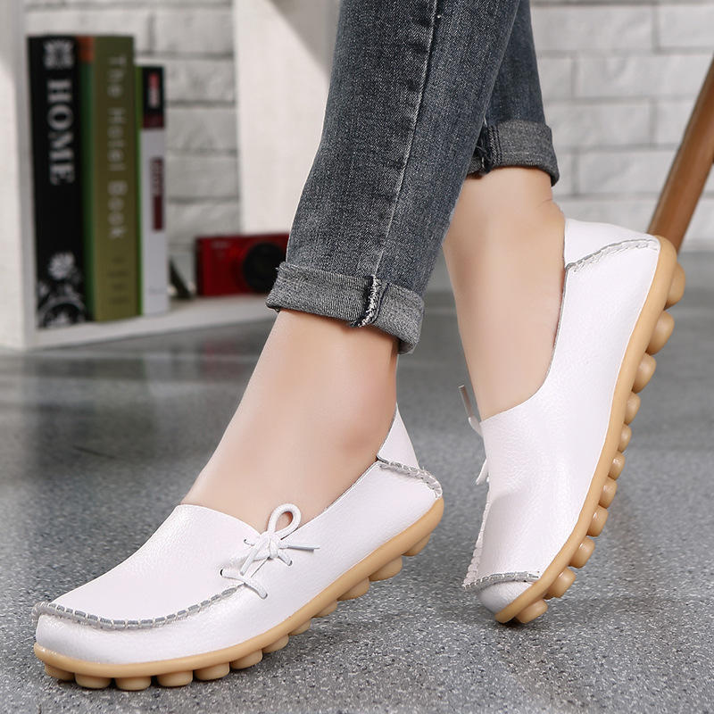 2025 Plus Size Women's Shoes, Two-layer Cowhide Mother Shoes, Casual and Versatile Single Shoes, Comfortable Bean Women's Shoes