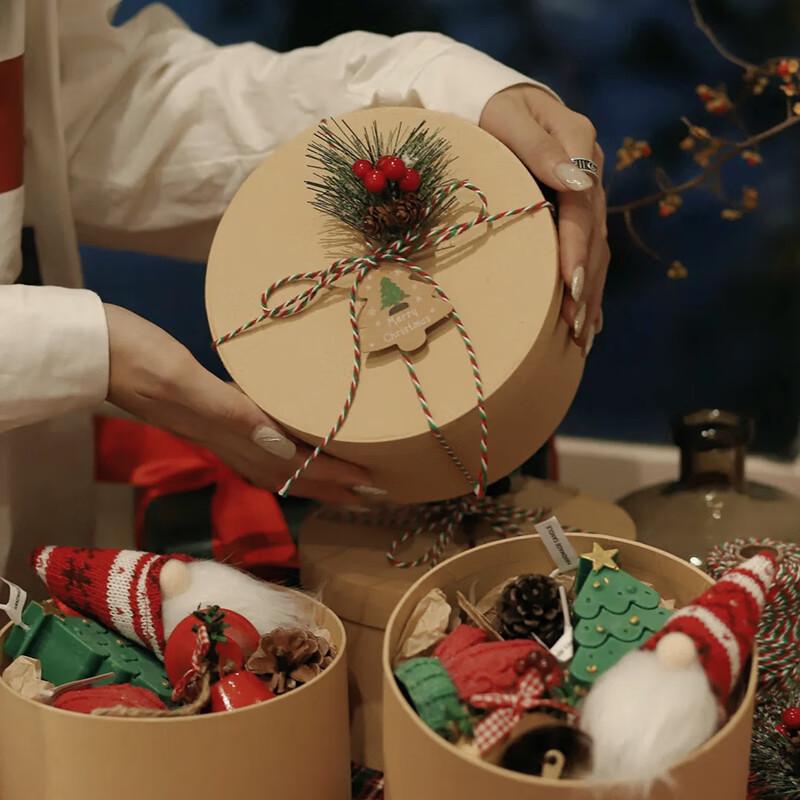 Anvelo Christmas Gift Set