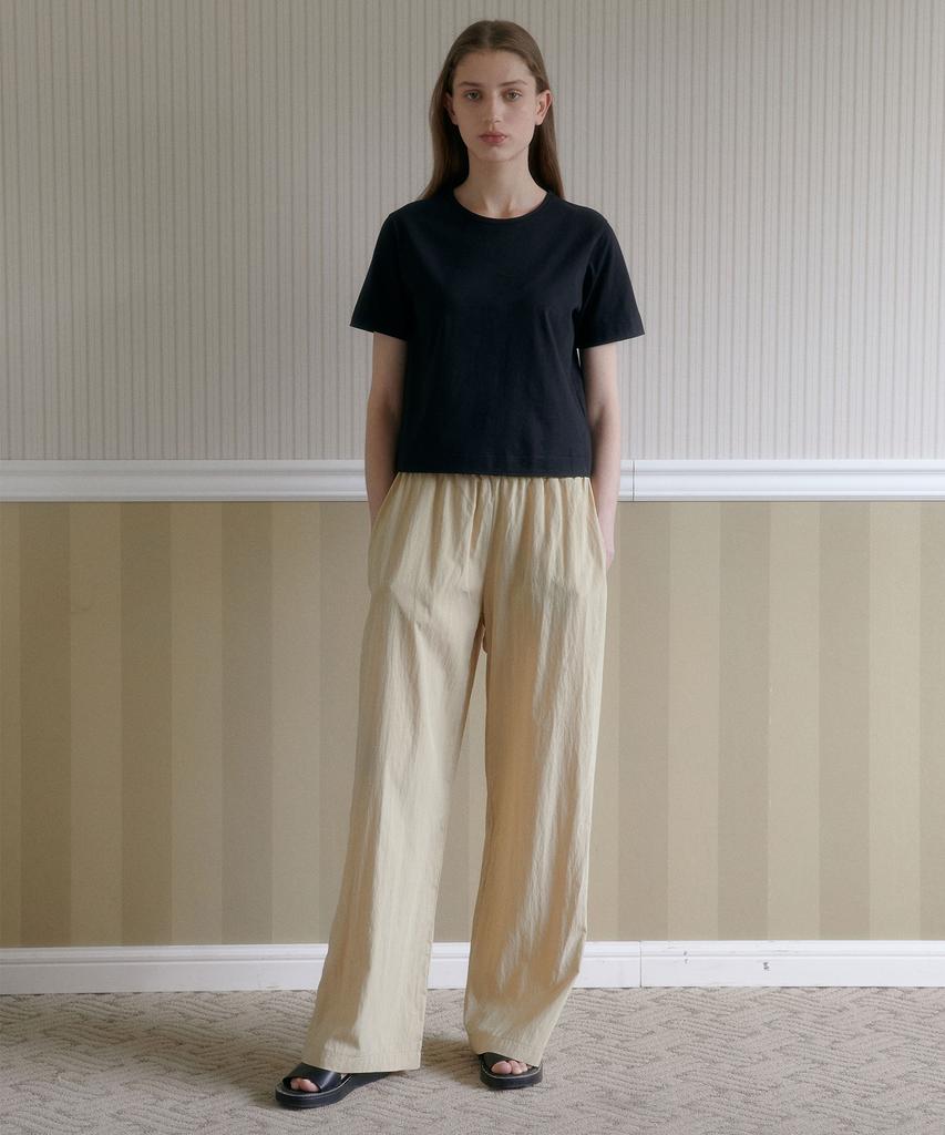 38COMEONCOMMON Silket Essential T-Shirts (Black)