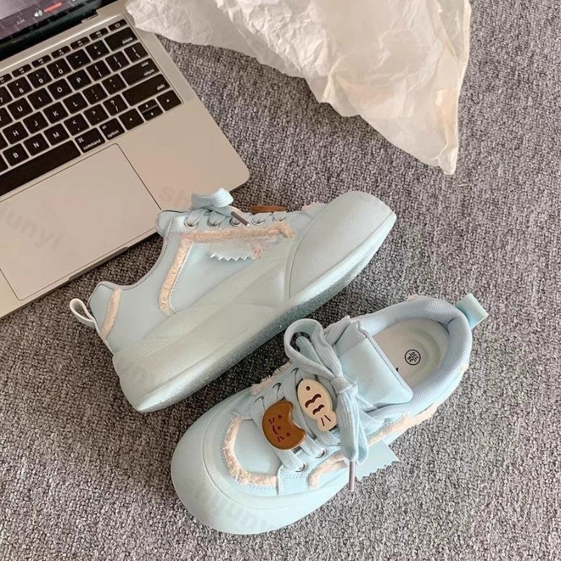 Cute Women's Casual Shoes 2026 Spring Autumn New Outdoor Fashion Platform Board Shoes Comfortable Height Increase Non Slip Flats