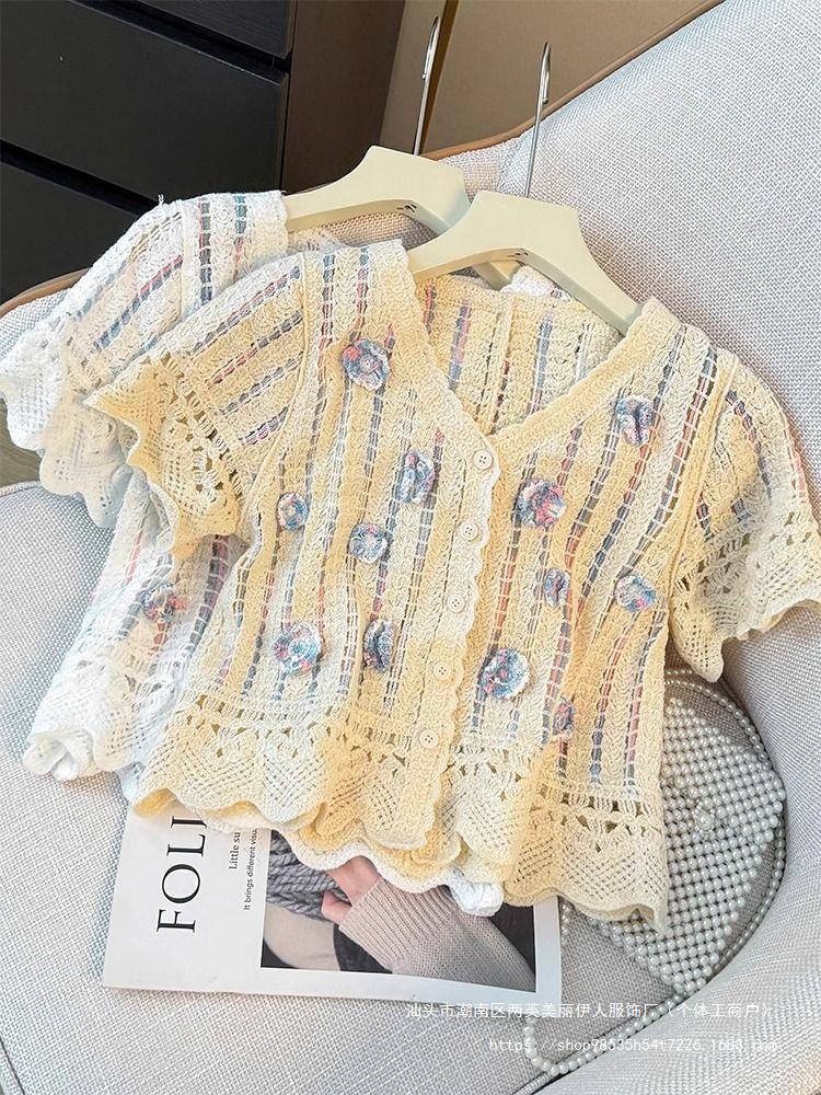 Retro 3D Flower Puff Sleeve Cropped Knit Top - Women's Summer V-Neck Shirt