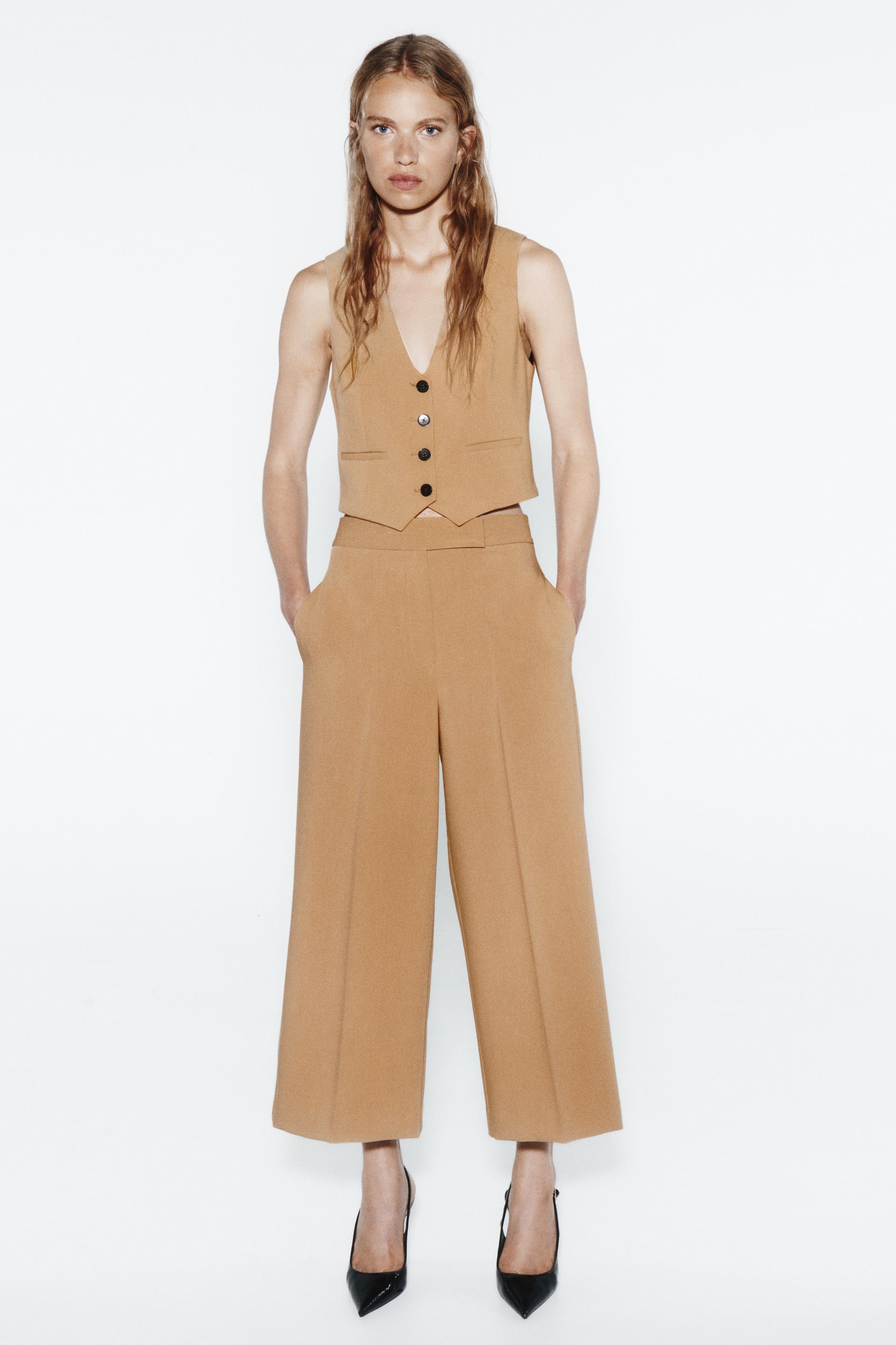 

БРЮКИ-КЮЛОТЫ С ВЫСОКОЙ ПОСАДКОЙ