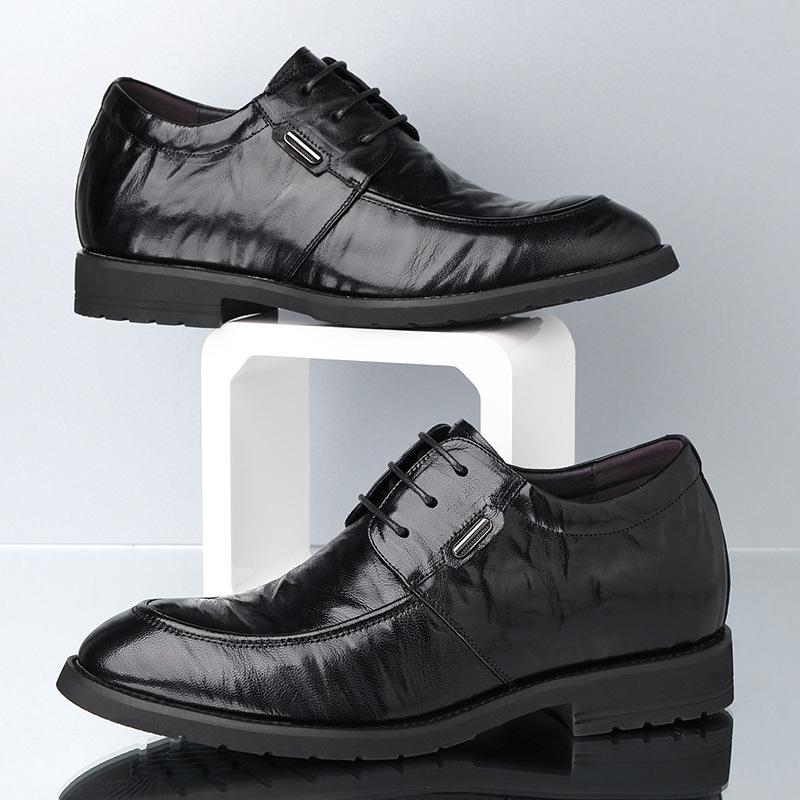 Die Innenhöhe der ersten Schicht Lammfell erhöht sich um 8 cm, und die Innenhöhe der Lederschuhe erhöht sich um 6 cm für Herren-Leder im britischen Stil.