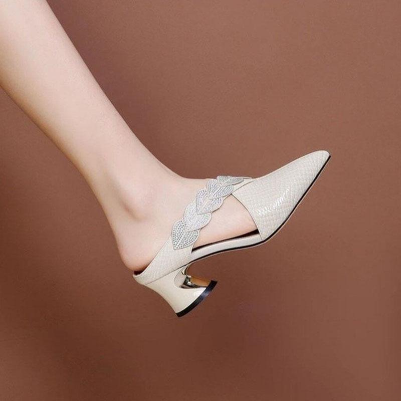 

Женские туфли на высоком каблуке, роскошные лакированные туфли со стразами, сексуальные туфли-лодочки с боковыми отверстиями, модные туфли-лодочки с острым носком и средним каблуком, тапочки EUR 36 бежевый