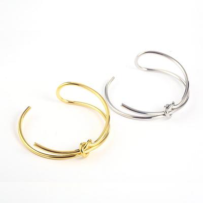Damen 18K Vergoldeter Knoten Armreif - Kreatives Design, Lange & Kurze Öffnung, Modischer Titanschmuck