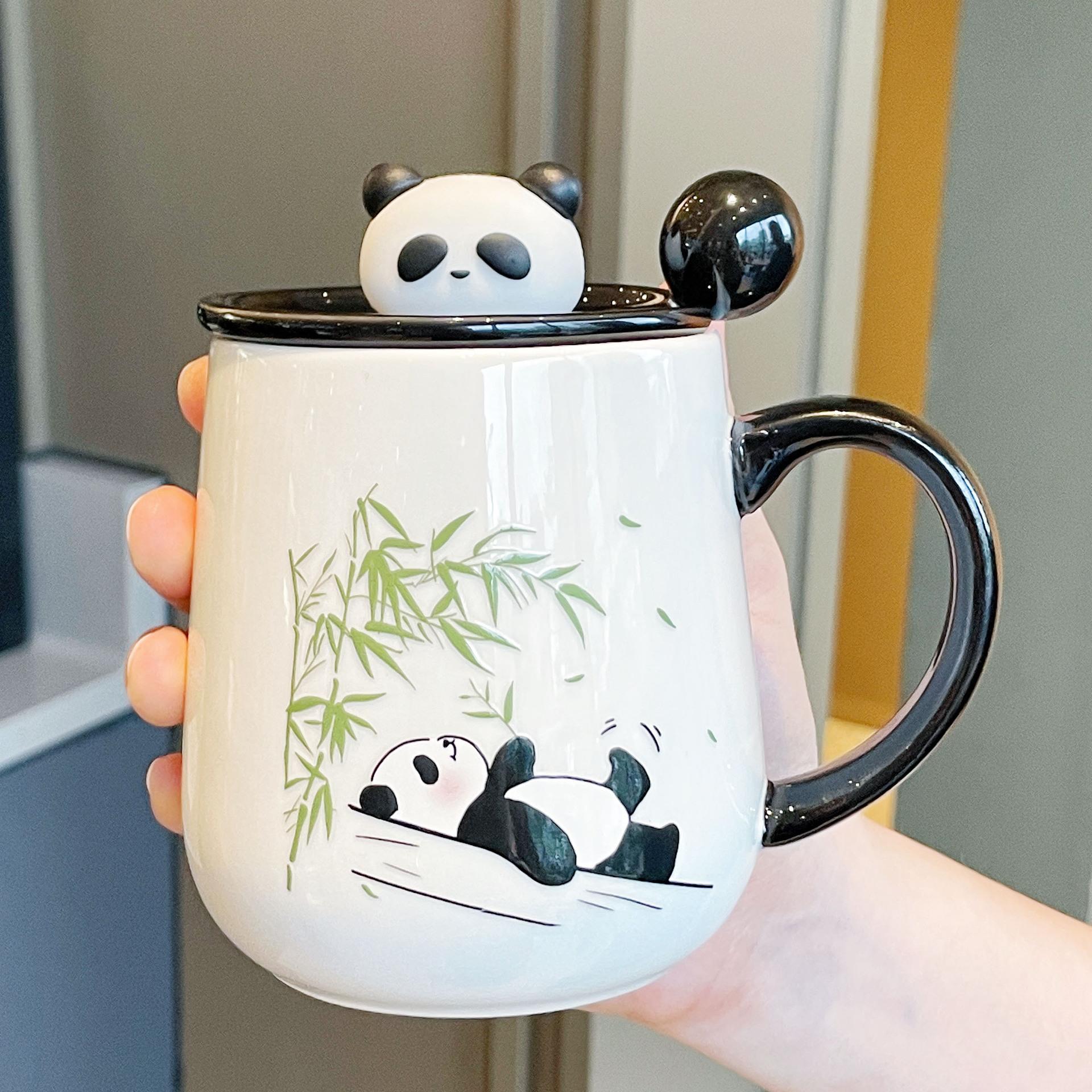 Becher mit Deckel Löffel Neuer Stil Damen Panda Tasse Souvenir Keramik Wasserbecher Kaffeetasse 301-400ml black
