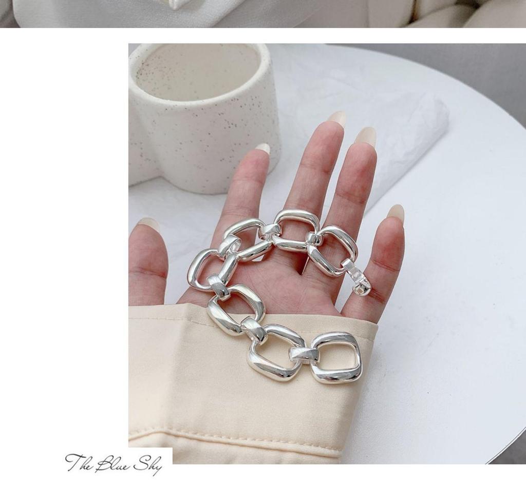 Korean Style S925 Sterling Silver Geometric Cutout Bracelet: Women's Retro Hong Kong Style Bangle