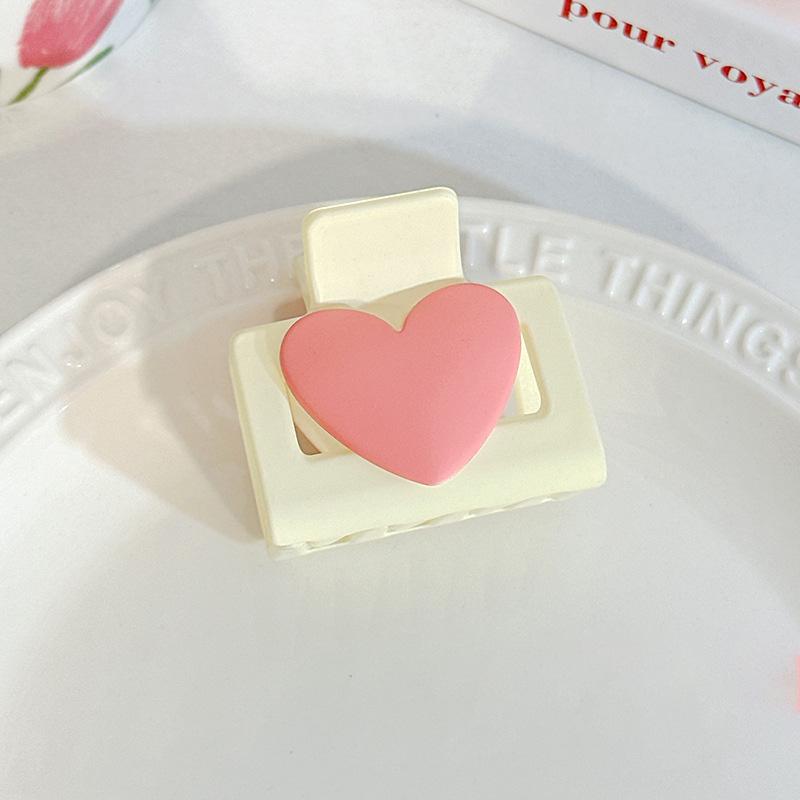 

1pc Cute girl s love grabbing fairy, sweet peach heart hair clip, small fresh and fashionable shark clip headband