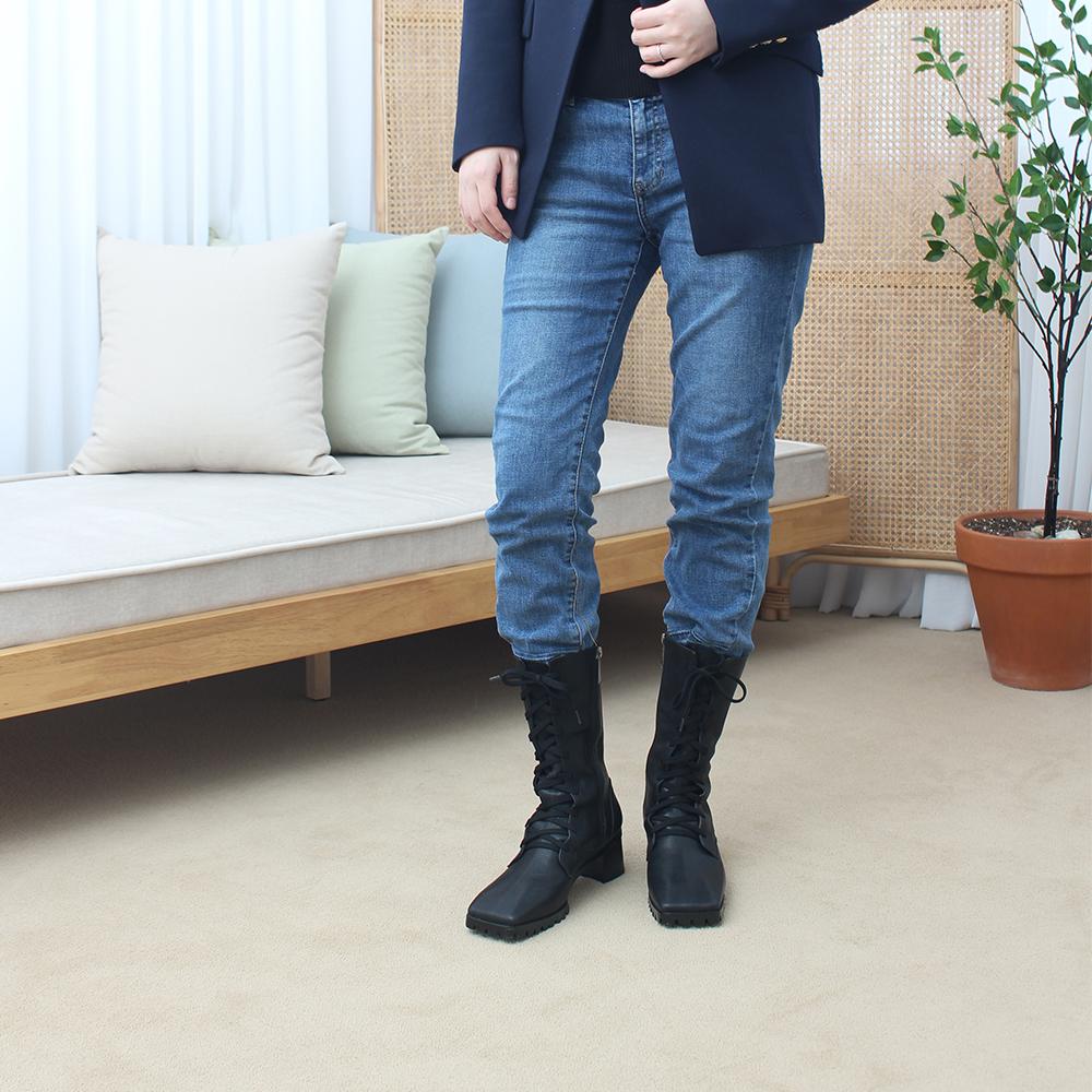 Kerrijade Walker Half Boots_Black
