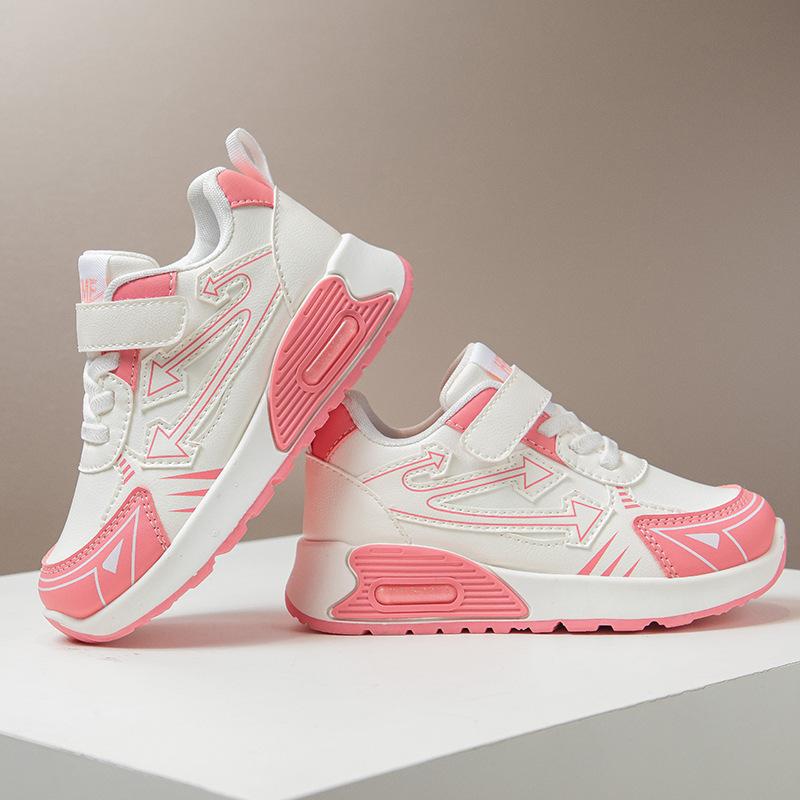 

Boys and girls leather sneakers 2025 autumn new soft sole lightweight non-slip fashion medium and older children s versatile casual shoes 37