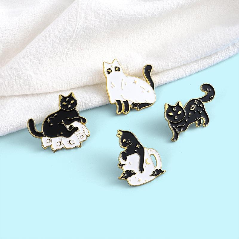 Fashionable Ghost Black Cat Lapel Pin For Men And Women Ideal For Halloween Decorations