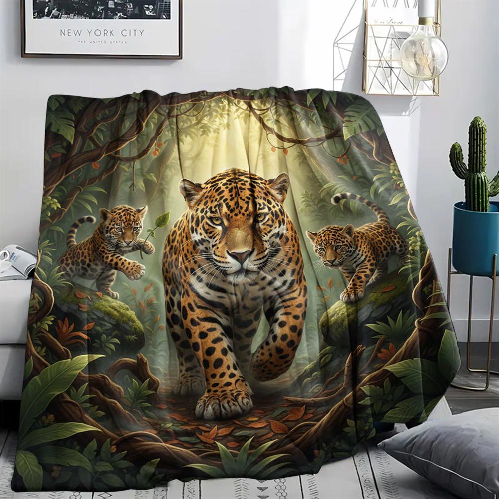 1Pc Cartoon Print Flannel Blanket, High Quality Comfortable for All Seasons, Home Decor, Warmth and Comfort, Perfect for Christmas Birthday Gift