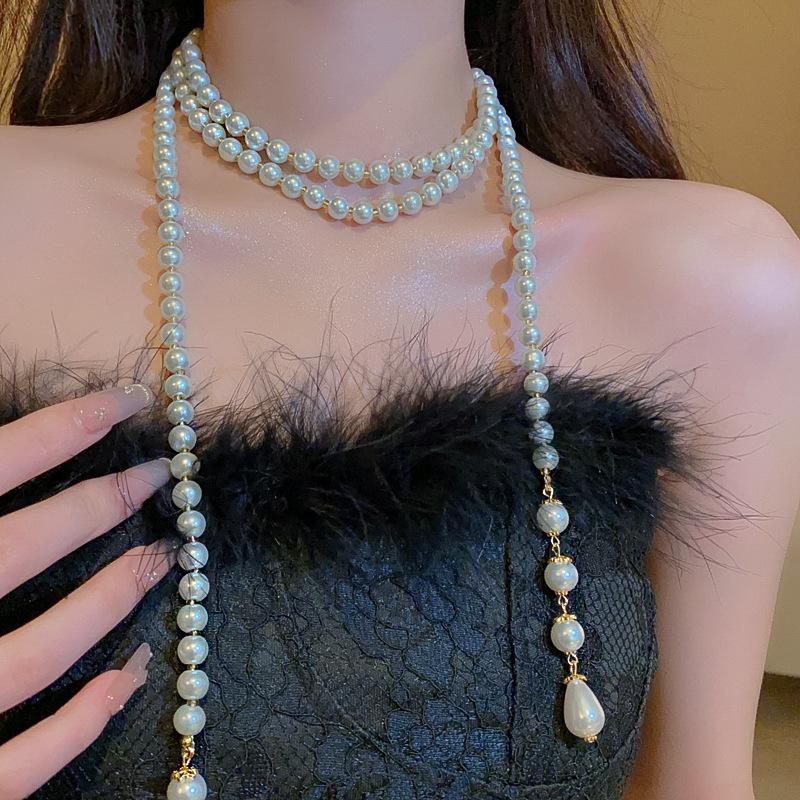 Korean Vintage Pearl Sweater Necklace - Autumn/Winter High-End Fashionable Accessory