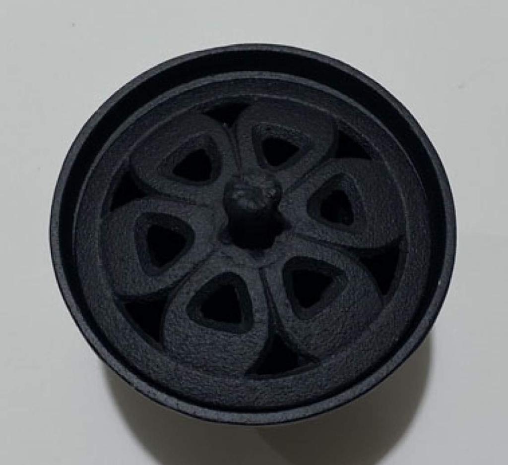 Iwachu Incense Flower Petal Body Size x Nanbu 29206 Burner, Design, Black, (cm) 8.5 H9, Ironware,